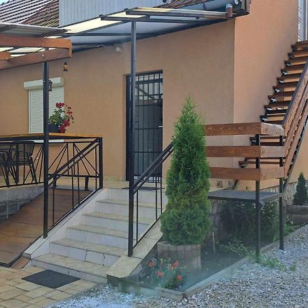 Ferienwohnung Zsory Furdo Lapartman Mezokovesd Szihalom Exterior foto